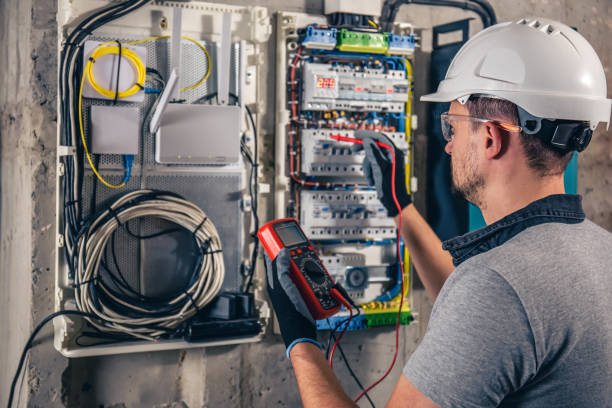 Professional Electrician in Lowell, MI